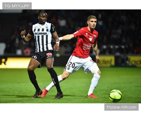 西甲主场得分王状态火热，强势表现助球队重燃争冠希望