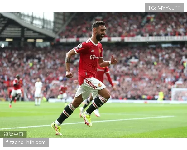 B费与博格巴：曼联中场在攻防角色与组织效率上的战术差异分析