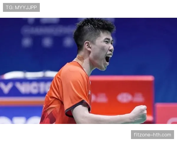 翁泓阳手握合同背后，别说工资，这生活奢侈度普通人真撑不开眼睛